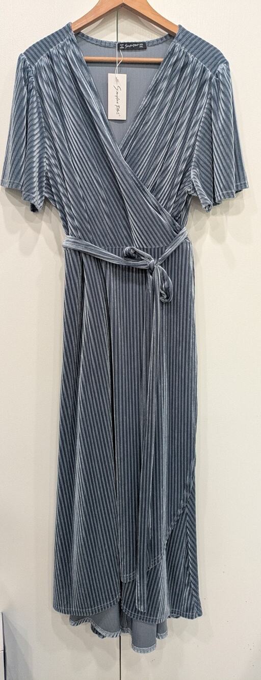 Simplee Plus Ribbed Velvet Maxi Wrap Dress in Dusty Sage Green size 2XL